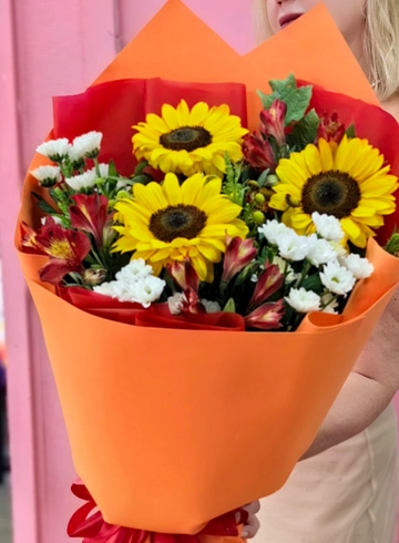 Солнечный  от интернет-магазина цветов в 