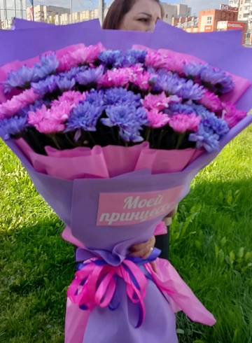 Букнт-гиганта из хризантем  от интернет-магазина цветов в 